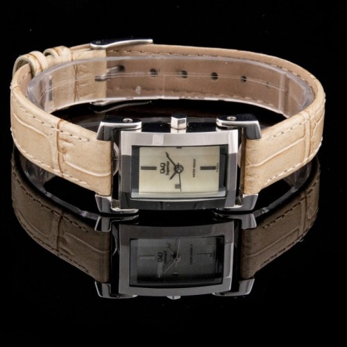 zegarek-qq-superior-p135-312 (2).jpg